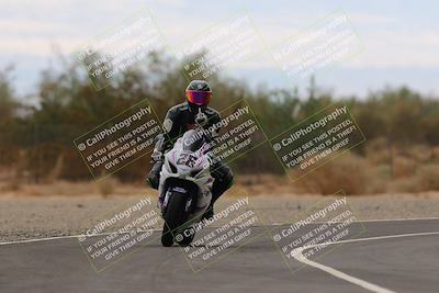 media/Sep-10-2022-SoCal Trackdays (Sat) [[a5bf35bb4a]]/Turn 2 (1pm)/